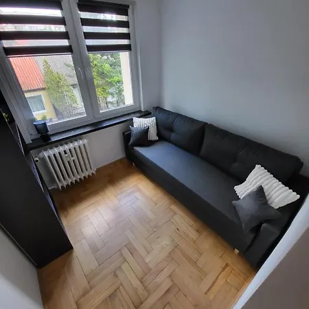 400 Metrow Od Plazy/400 Meters From The